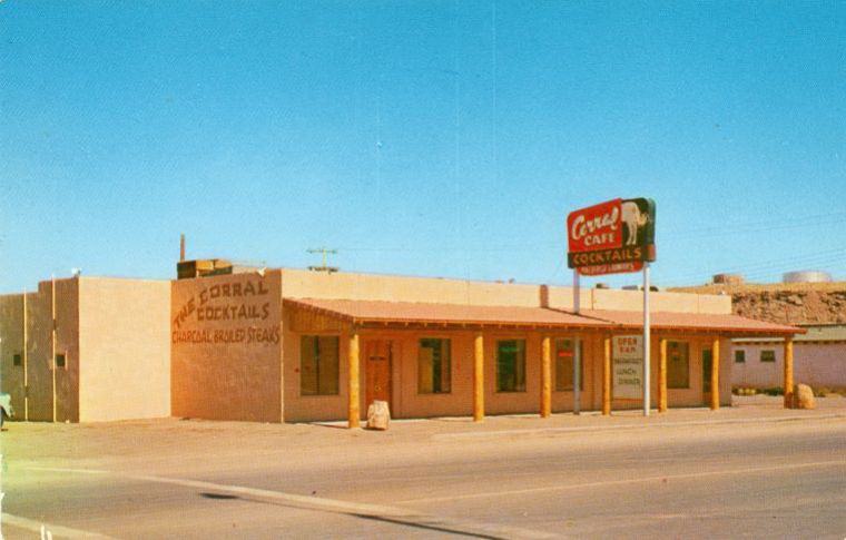 AZ016100.jpg