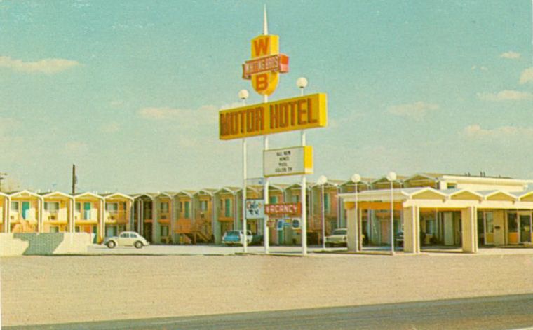 AZ018800.jpg