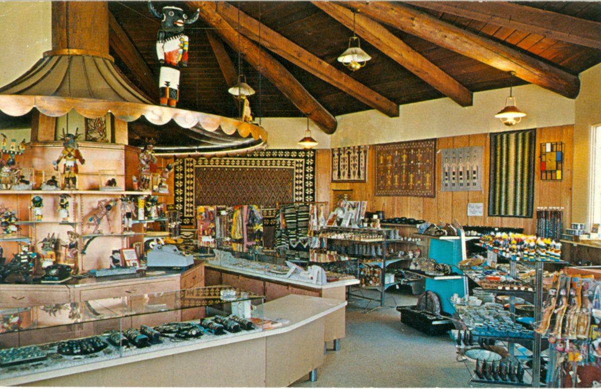 AZ019625.jpg