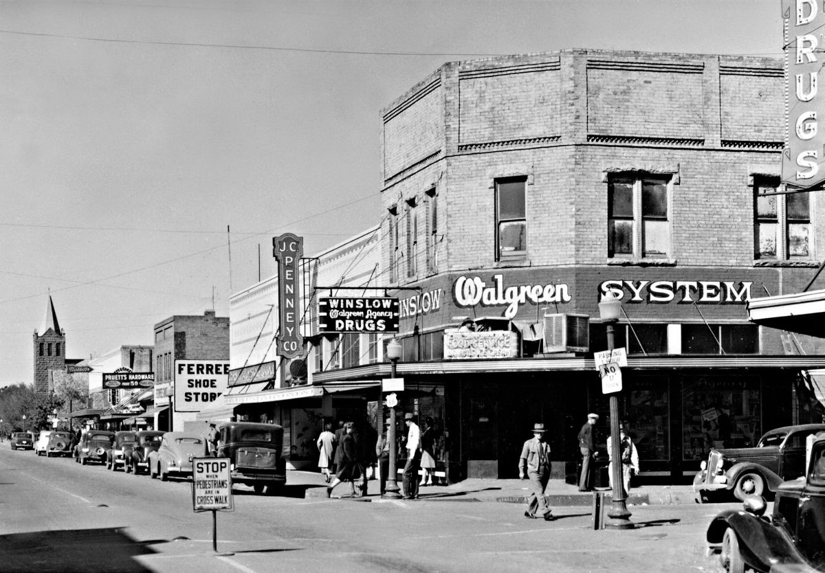AZ028245.jpg