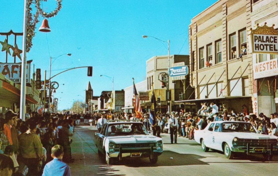 AZ028900.jpg