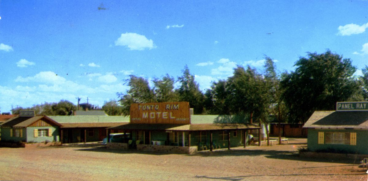 AZ034560.jpg