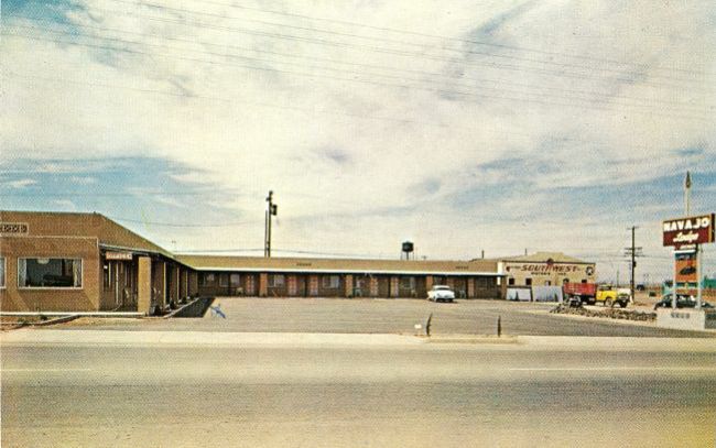 AZ034880.jpg