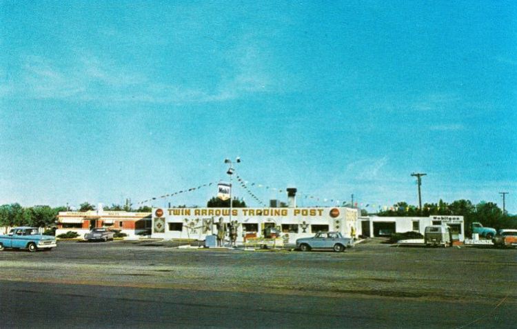 AZ040880.jpg