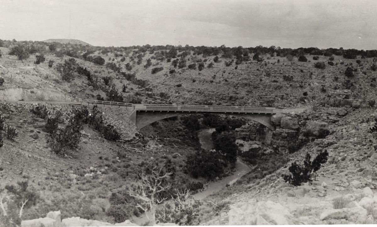 AZ040965.jpg
