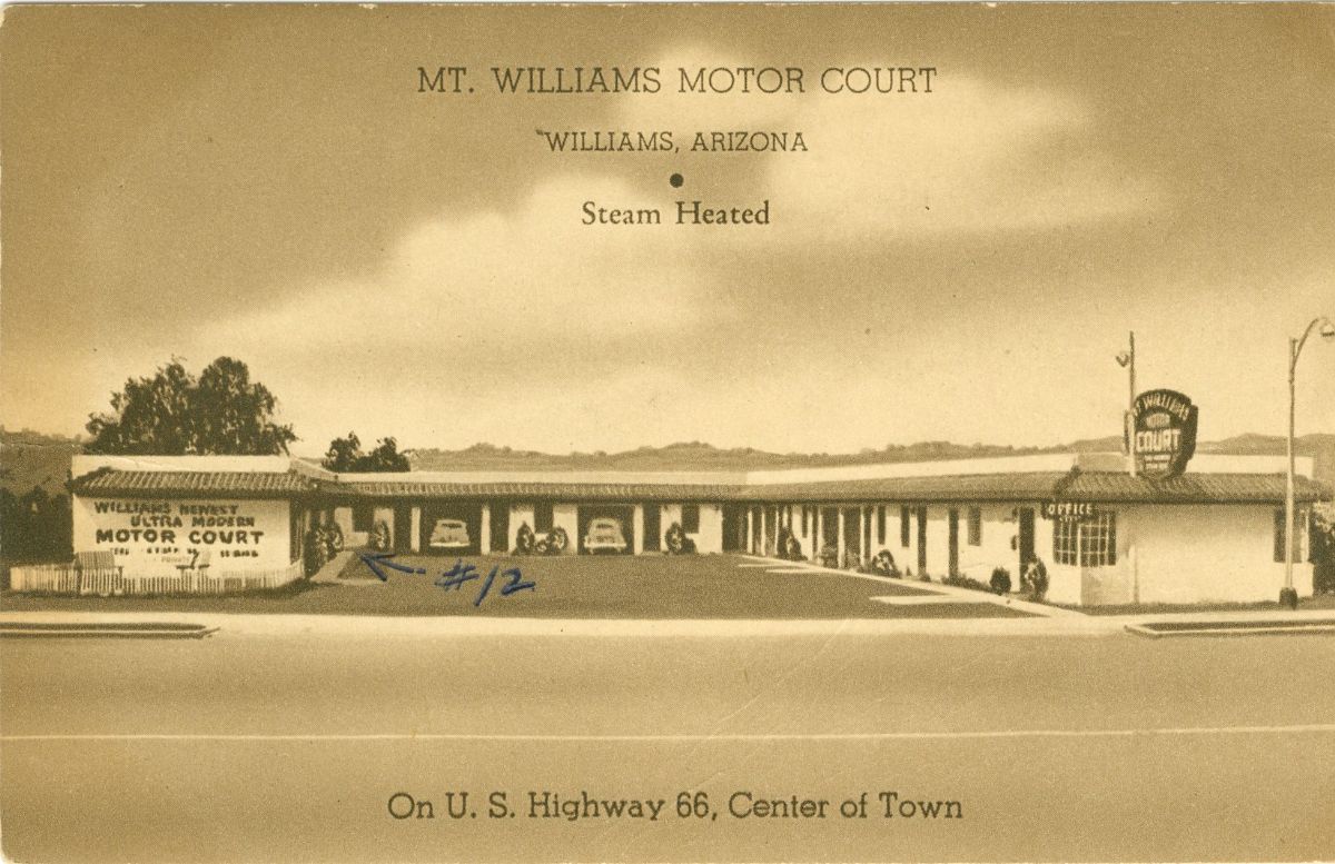 AZ059880.jpg