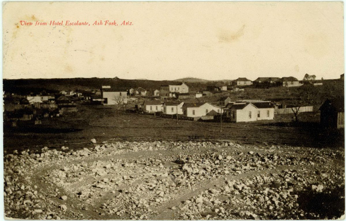AZ067900.jpg