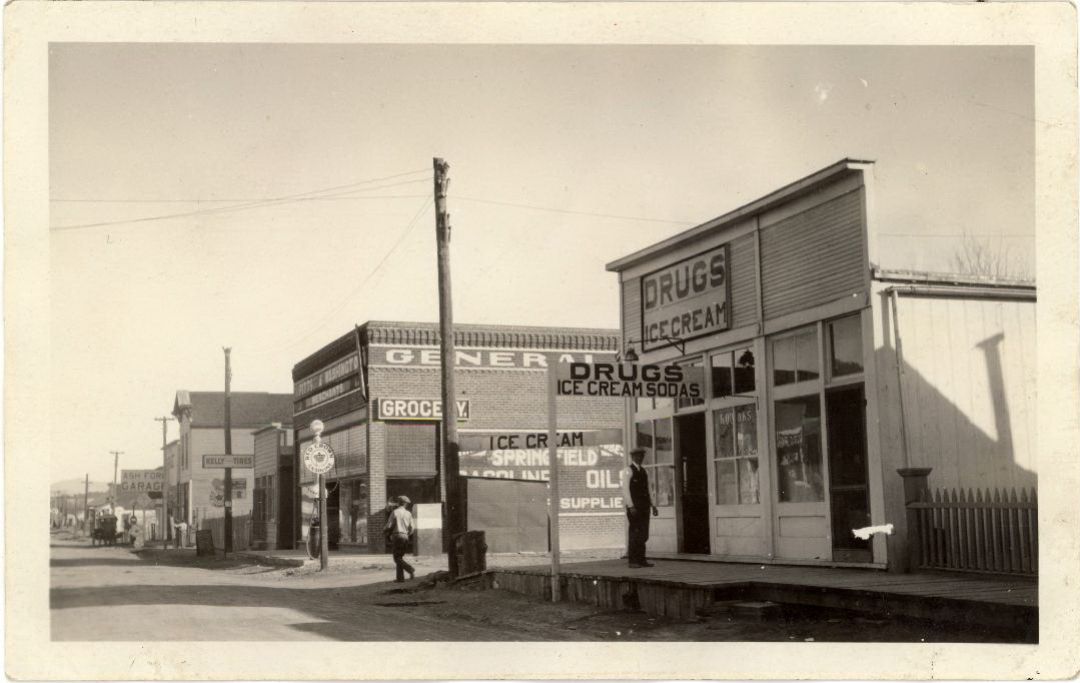 AZ067977.jpg