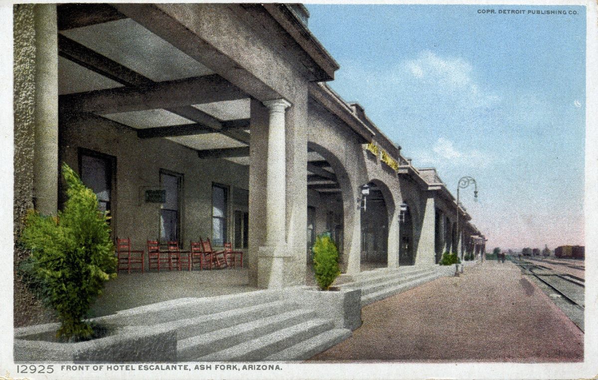 AZ068960.jpg