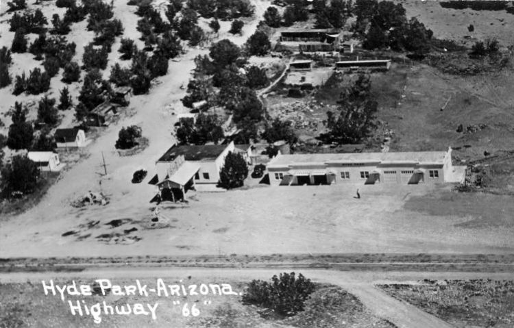 AZ072980.jpg