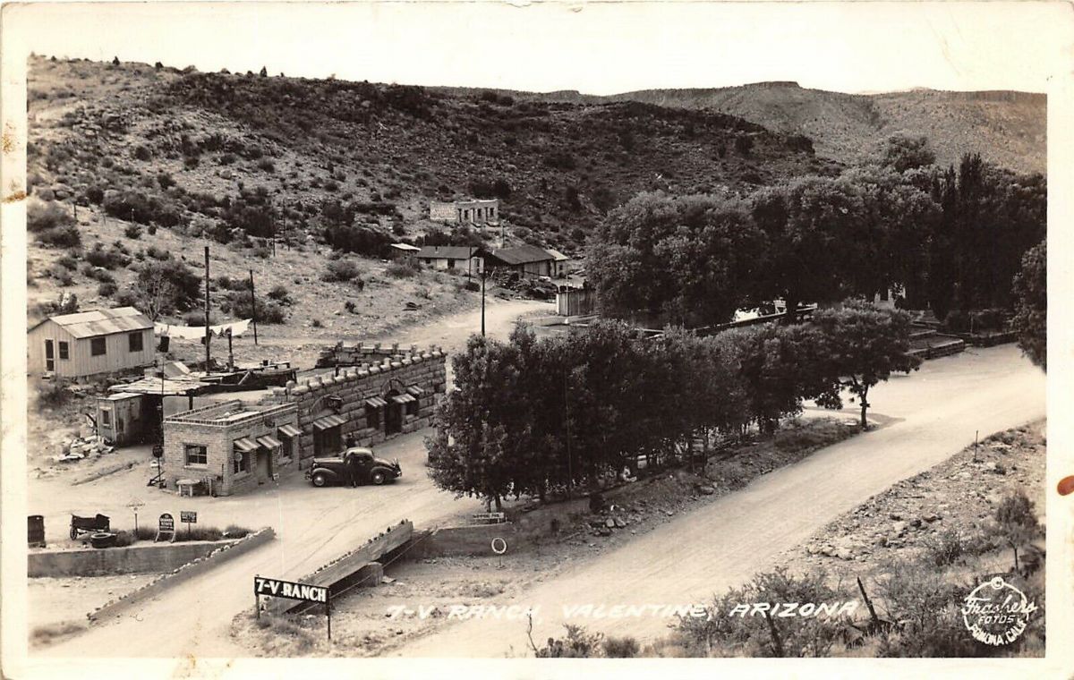 AZ075715.jpg