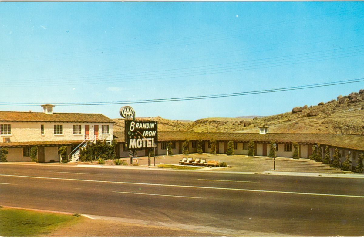 AZ076700.jpg