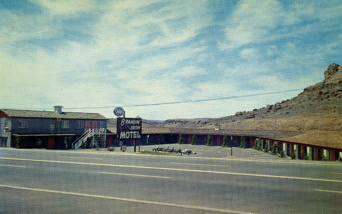 AZ076840.jpg