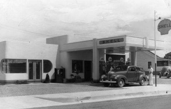 AZ083910.jpg