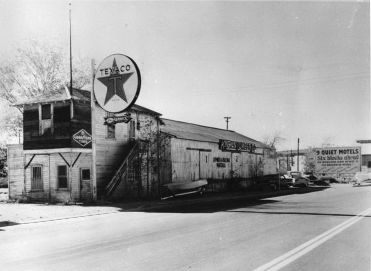 AZ084280.jpg