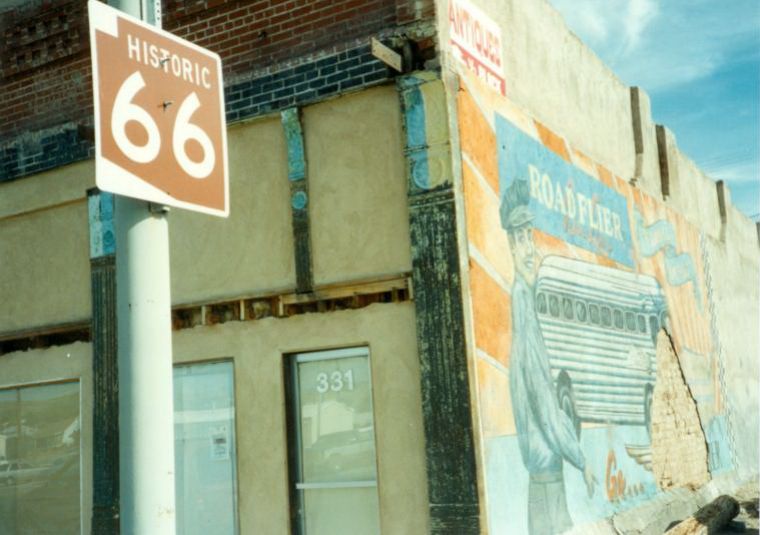 AZ084630.jpg