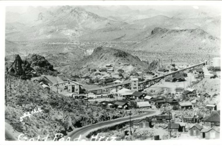 AZ092400.jpg