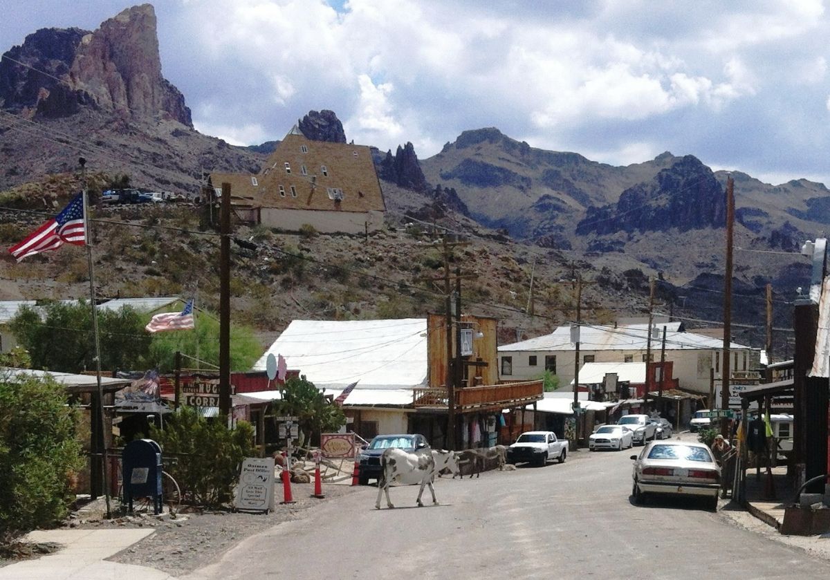 AZ095810.jpg