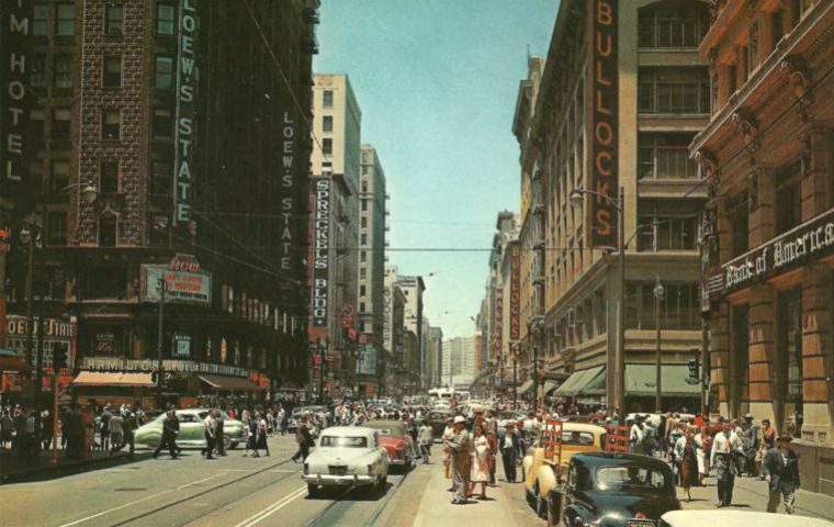 CAF72000.jpg