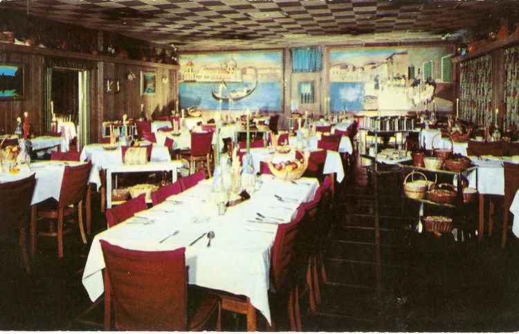 IL008400.jpg