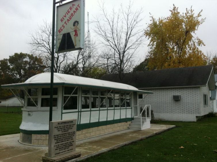 IL023600.jpg