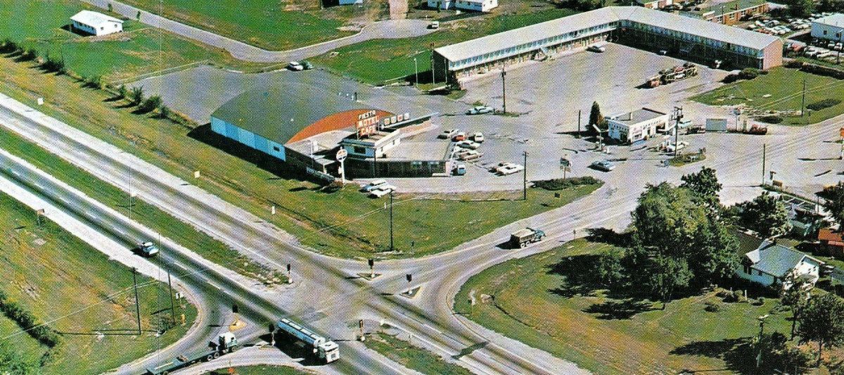 IL026230.jpg