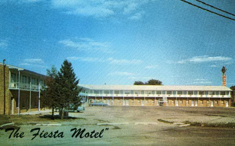 IL026300.jpg