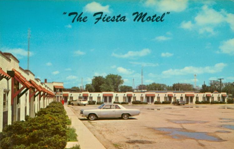IL026400.jpg