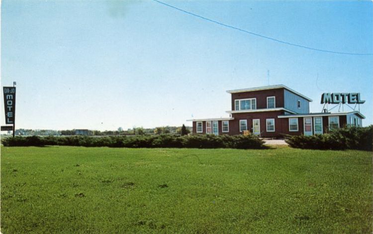 IL027200.jpg