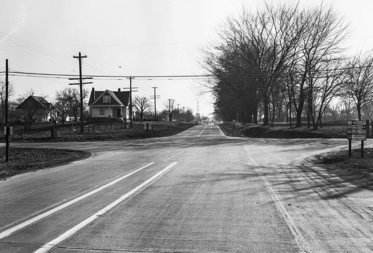 IL053310.jpg