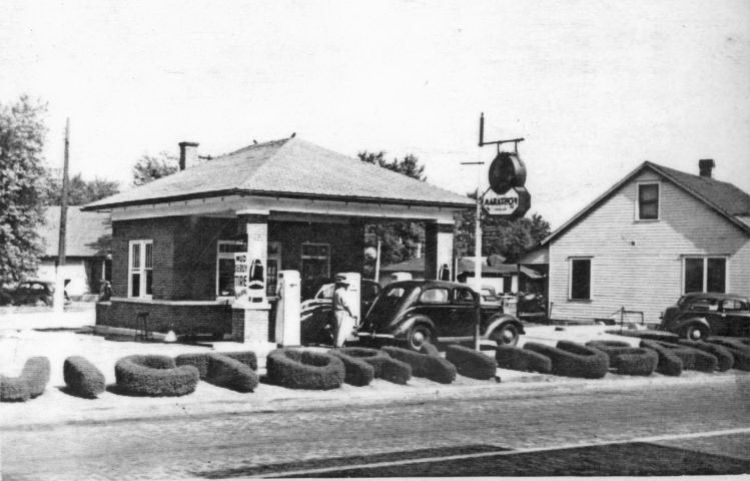 IL056700.jpg