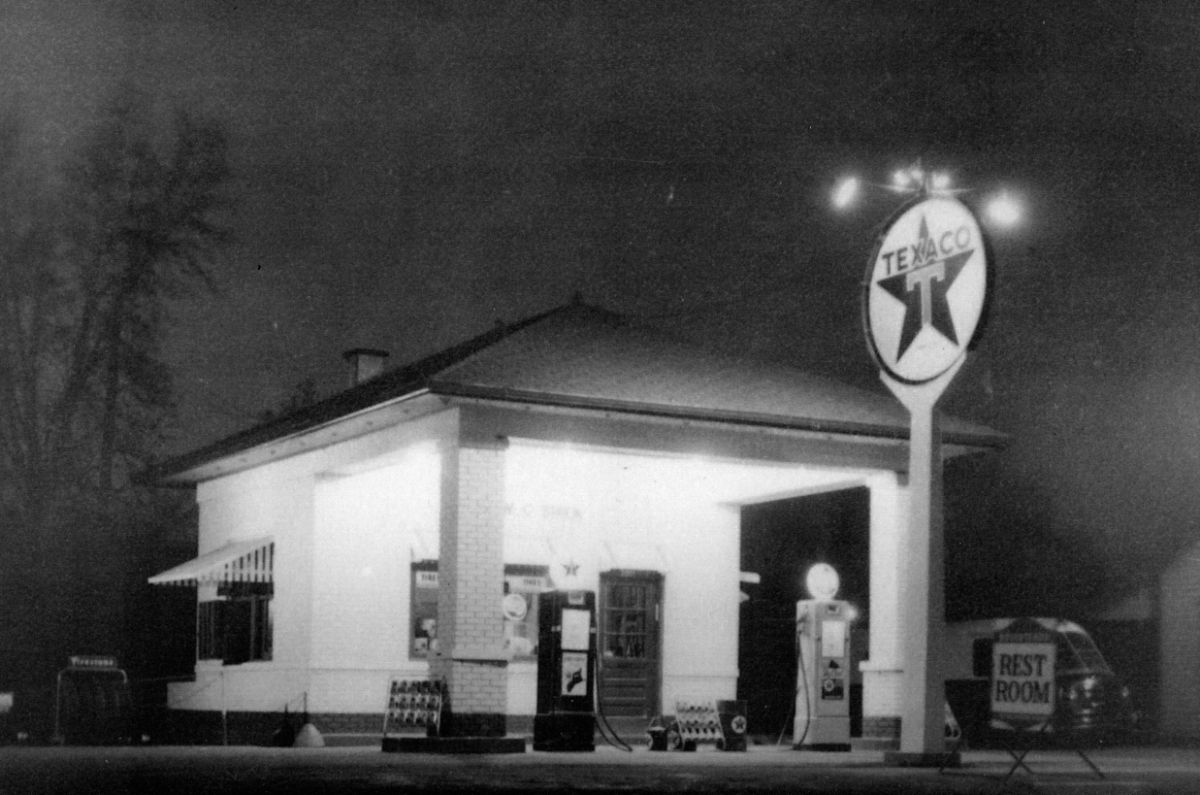 IL056710.jpg