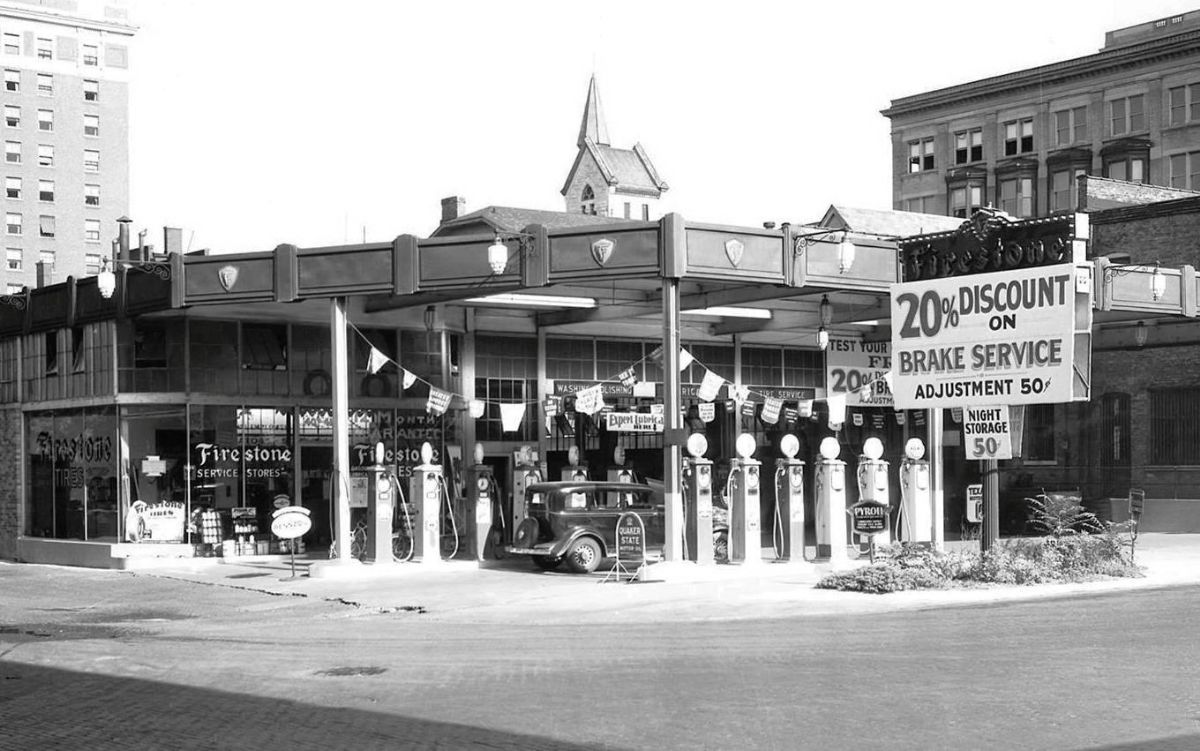IL063405.jpg