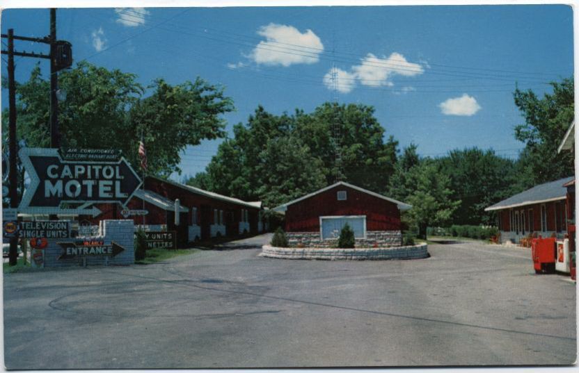 IL064800.jpg