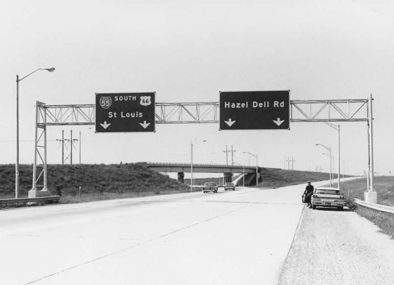 IL067300.jpg