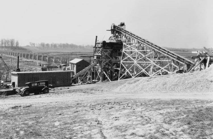 IL069100.jpg