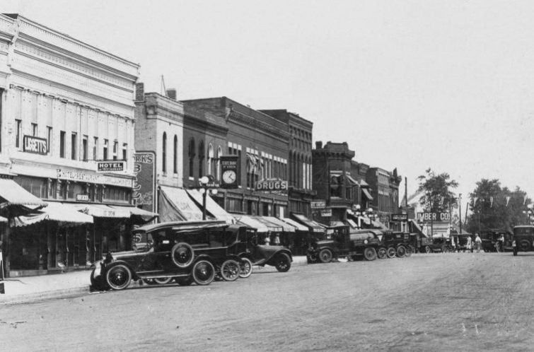 IL073900.jpg