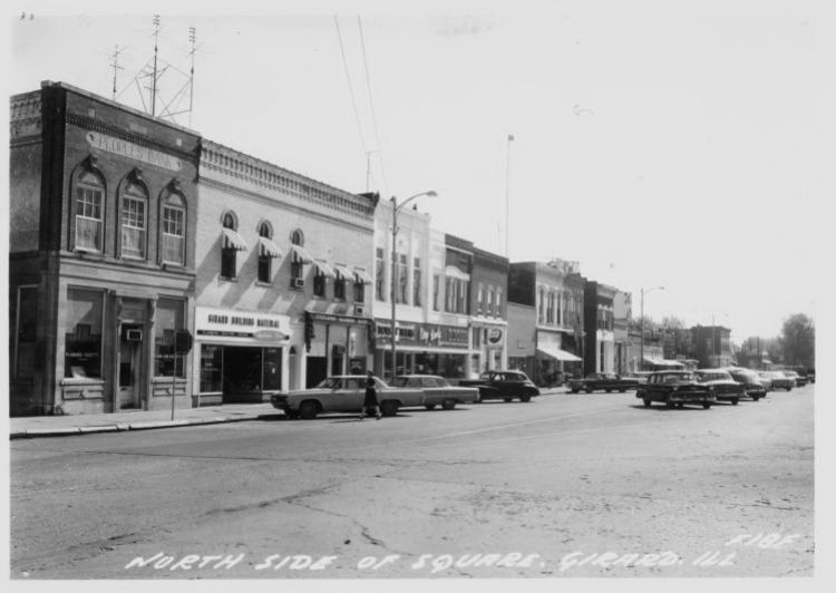 IL074100.jpg