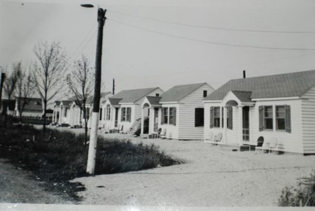 IL075600.jpg