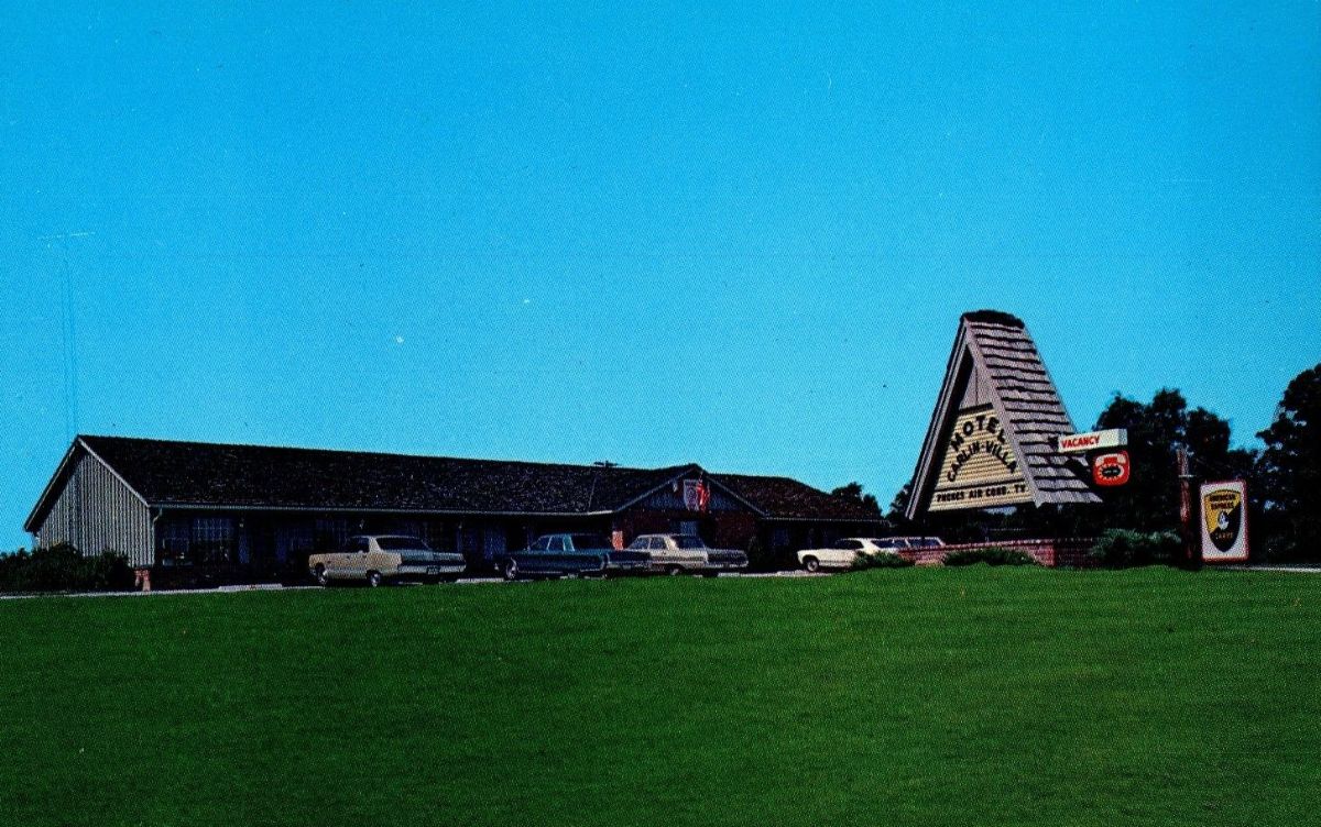 IL076625.jpg