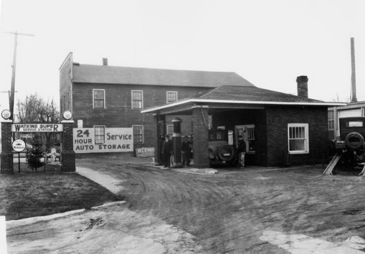 IL077900.jpg