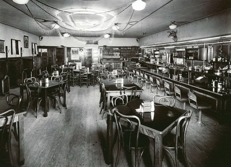 IL079900.jpg