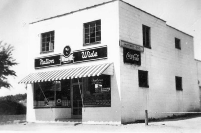IL092600.jpg
