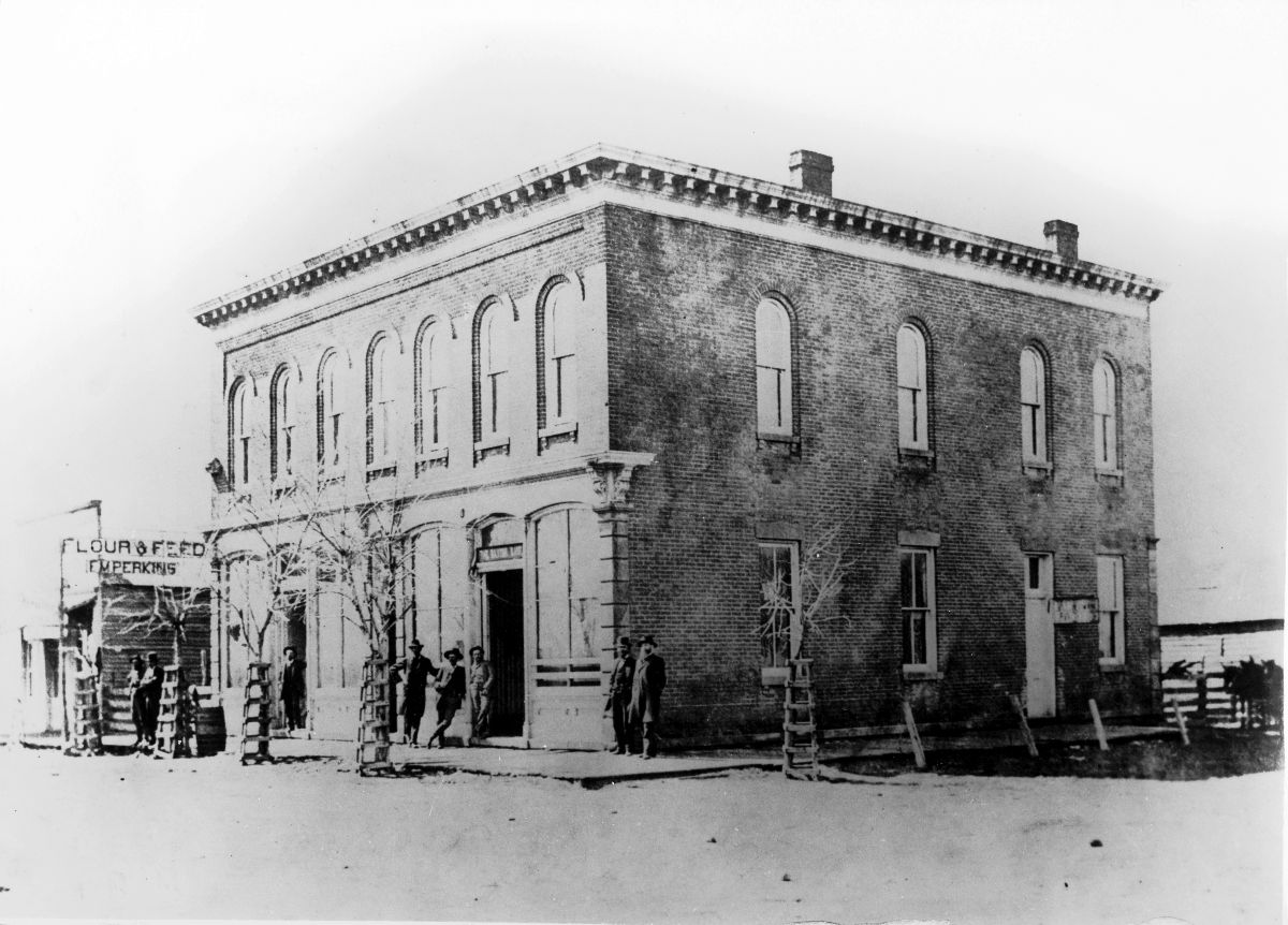 KS058750.jpg