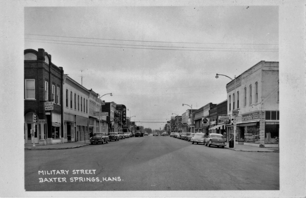 KS074000.jpg