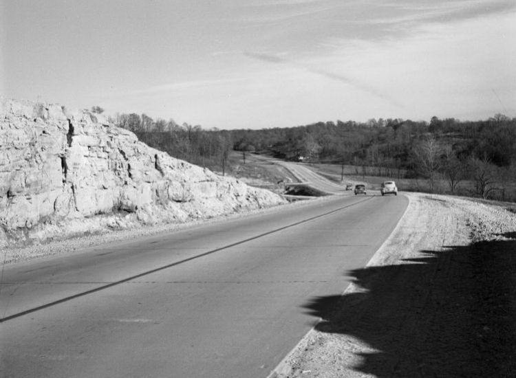 MON00600.jpg