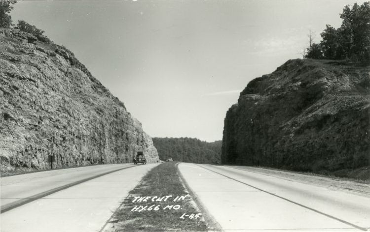 MON26400.jpg