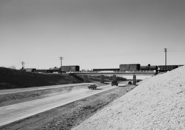 MOR06000.jpg