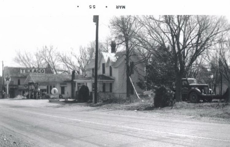 MOW18500.jpg