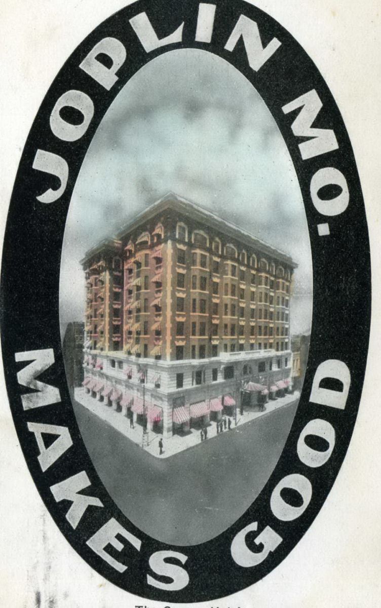 MOY24000.jpg